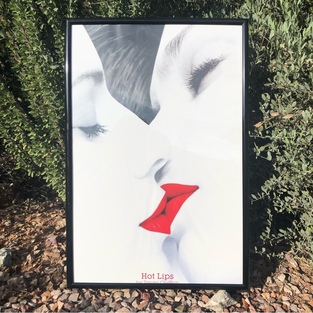 👄TanYa ChAlKin FraMed PoStEr H0T LiPs💄
